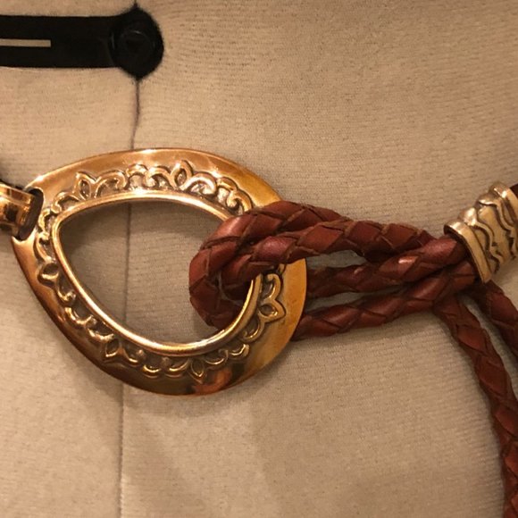 Vintage leather woven belt with brass accents. (BO7) main image 7